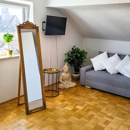 Dg R- Helle 40m2 2-zimmer Naehe Salzburg
